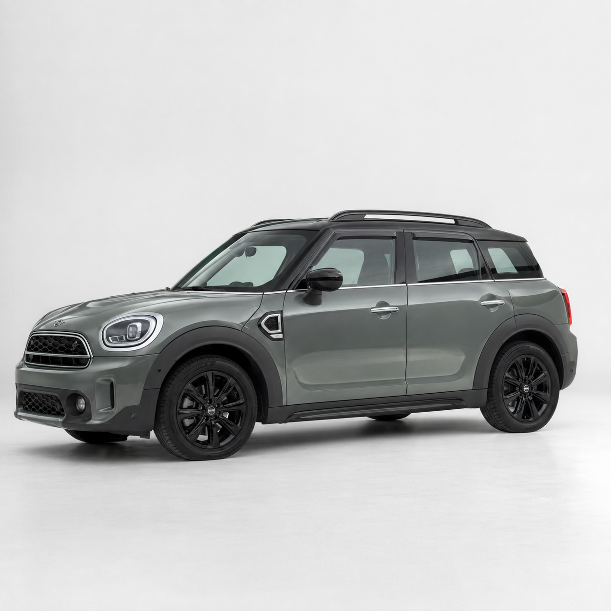Chuventos aplicados no BMW MINI Countryman II, referência 05517