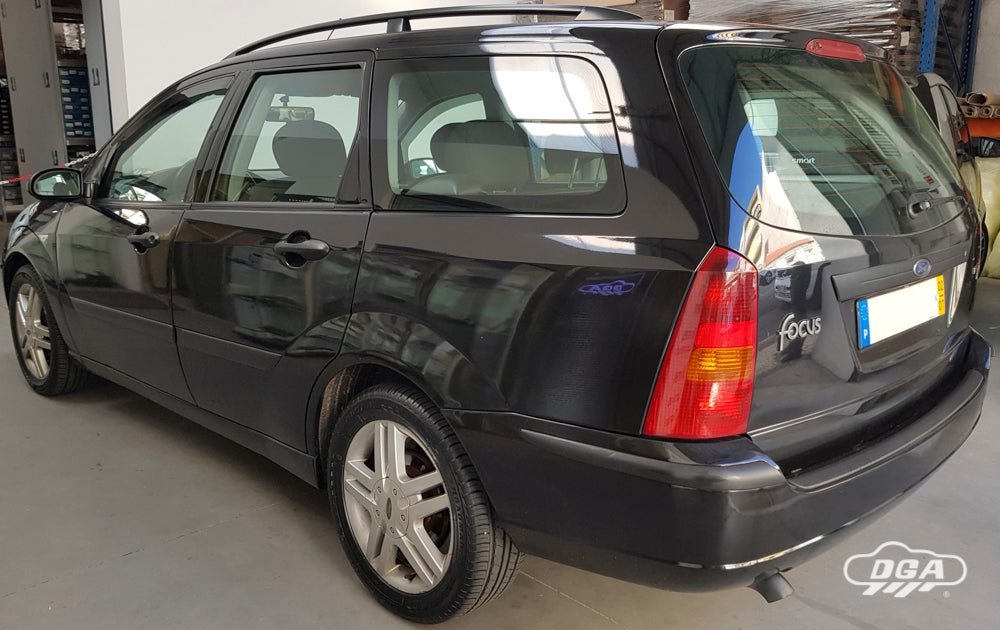 Deflectores de viento FORD FOCUS TURNIER SW (1999-2004) para versión de 5 puertas