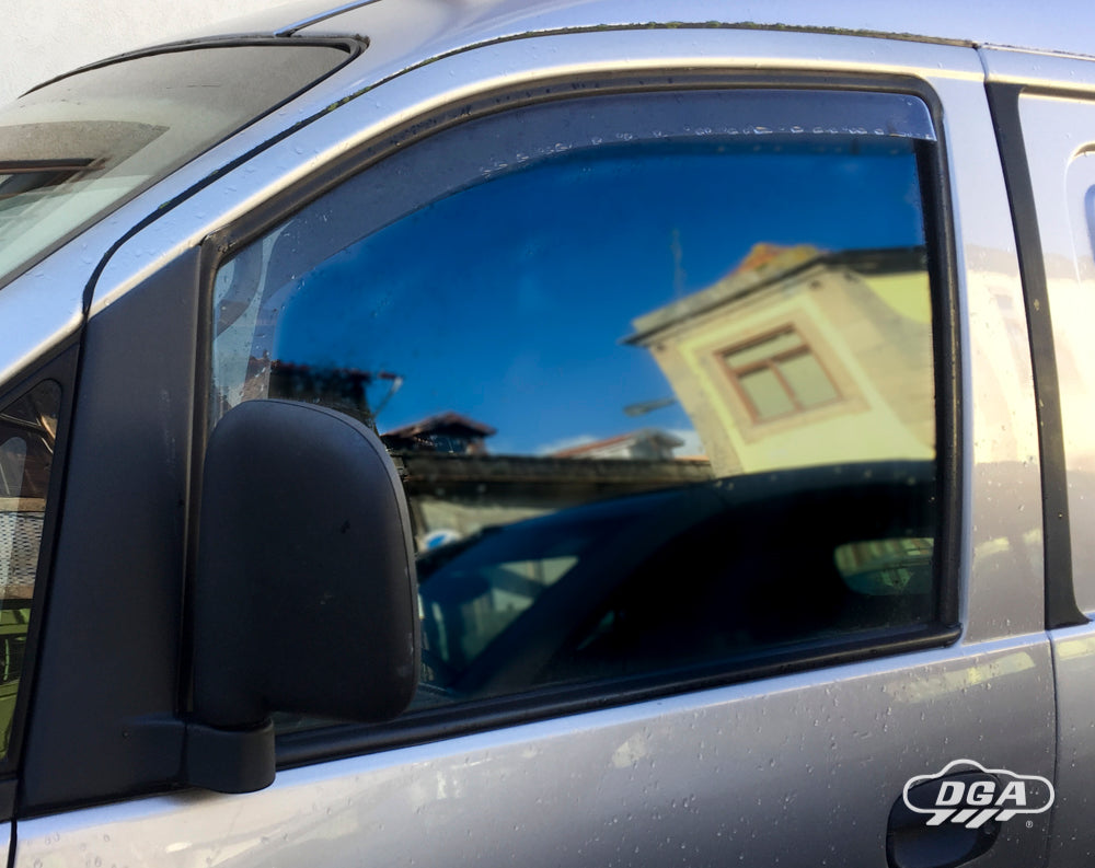 Deflectores de viento HYUNDAI H1, STAREX, H200, SATELLITE (1997-2007)