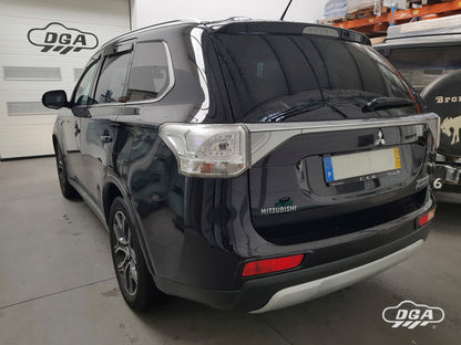 Deflectores de viento MITSUBISHI OUTLANDER (2012 >) para versión de 5 puertas