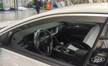 Deflectores de viento OPEL INSIGNIA (2017 >) para versión de 4 puertas