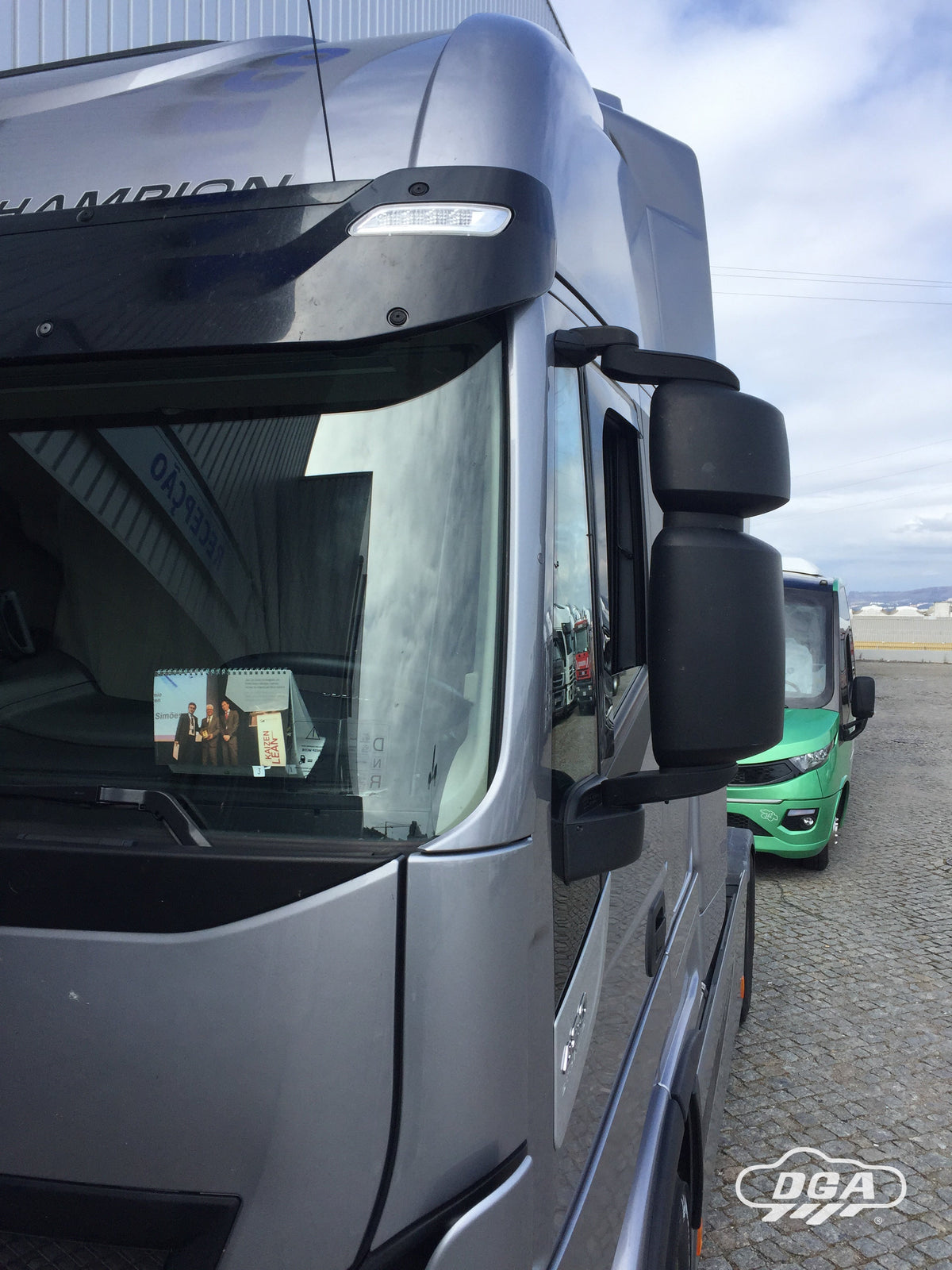 Deflectores de viento IVECO TRAKKER II (2005 >)