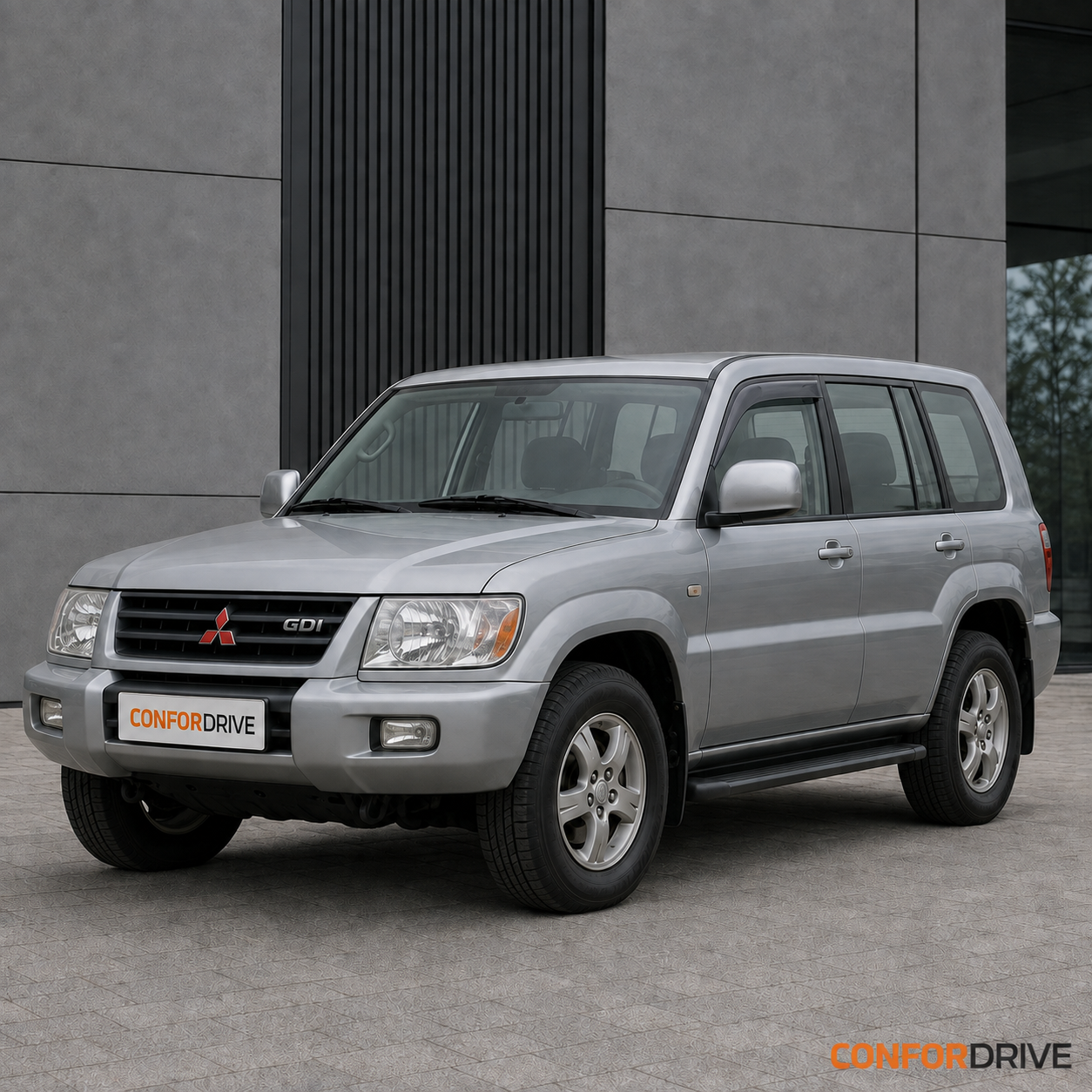 Mitsubishi Pajero V60 2000-2006 5 portas com chuventos dianteiros CONFORDRIVE