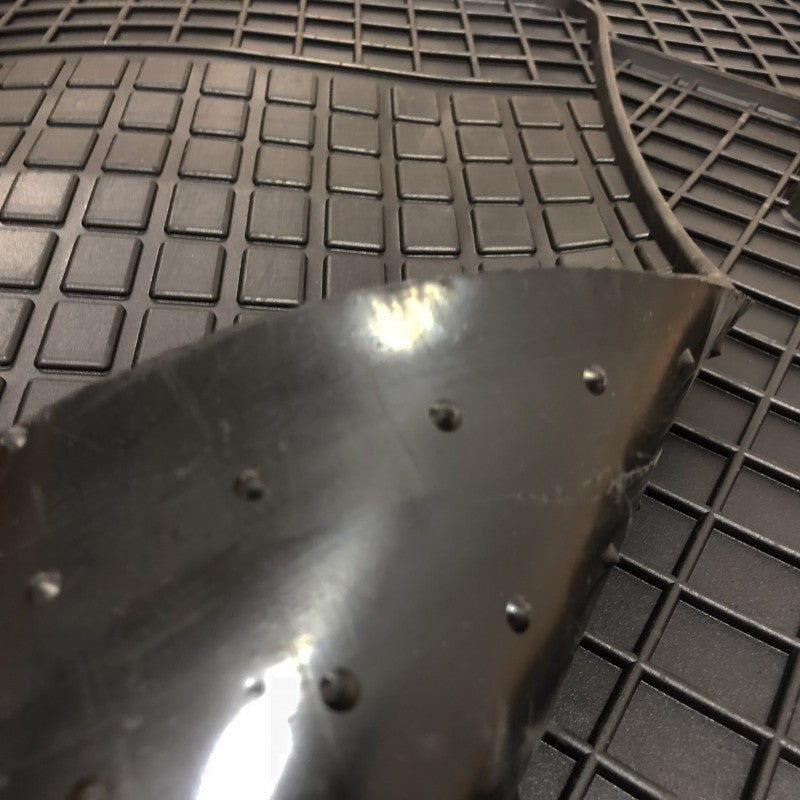Tapetes de borracha PEUGEOT 508 (2011-2018)